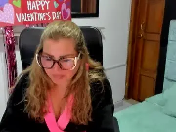 Chaturbate Free Porn Cam of julieta_star69
