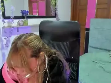 Chaturbate Sex Chat of julieta_star69