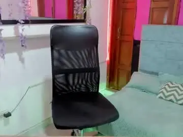 Chaturbate Watch Live Sex Cams of julieta_star69