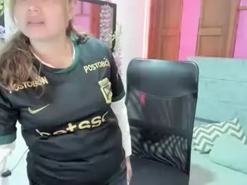 Chaturbate Sex Cam of julieta_star69