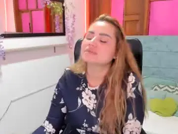 Chaturbate Sex Cam of julieta_star69