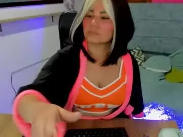 Chaturbate Nude Webcam of julieta_star69