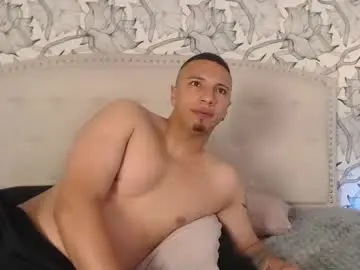 Chaturbate Live Porn of lunaykross