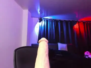 Chaturbate Live Sex Cam of nataliasweet98