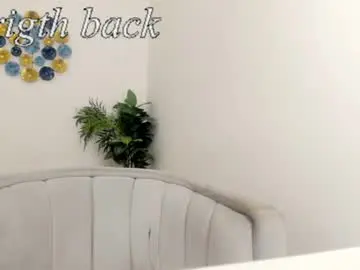 Chaturbate Live Sex of naia_castel