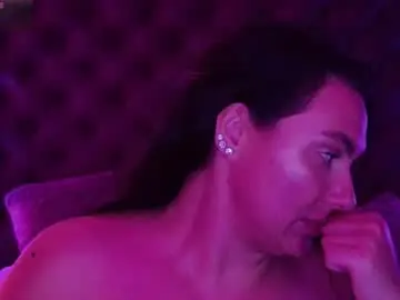 Chaturbate Live Sex of debinnyneanalover