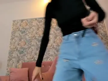 Chaturbate Live Porn of hotfallingdevil