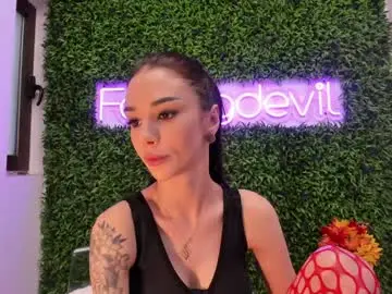 Chaturbate Free Live Porn of hotfallingdevil