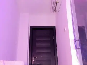 Chaturbate Free Porn Cam of hotfallingdevil