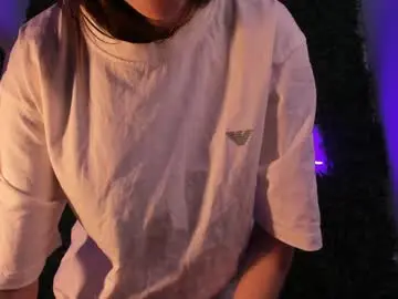 Chaturbate Free Live Porn of hotfallingdevil