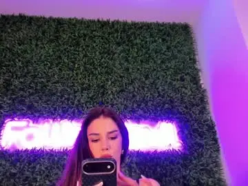 Chaturbate Free Porn Cam of hotfallingdevil