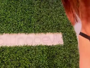 Chaturbate Live Sex Cam of hotfallingdevil