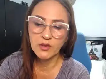 Chaturbate Live Porn of bella_ghisell