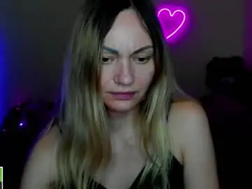 Chaturbate Free Live Porn of mikkey_mouse8