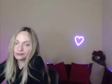 Chaturbate Live Porn of mikkey_mouse8