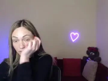 Chaturbate Live Porn of mikkey_mouse8