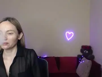 Chaturbate Free Porn Cam of mikkey_mouse8