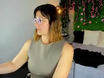 Chaturbate Sex Cam of sarahdeyvis