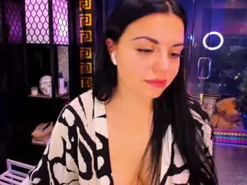 Chaturbate Nude Webcam of alma_pearl