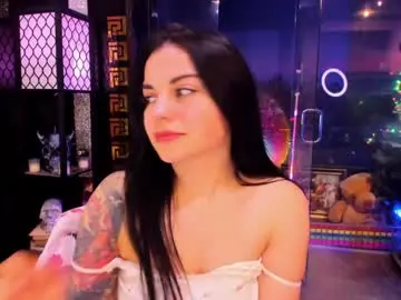 Chaturbate Free Live Porn of alma_pearl