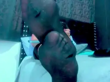 Chaturbate Live Sex Cam of ginger_amarett