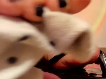 Chaturbate Adult Webcams of val_feetqueen