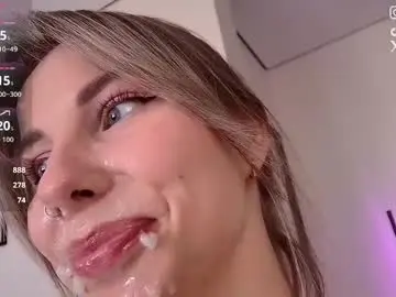 Chaturbate Live Sex Cam of nikki7377