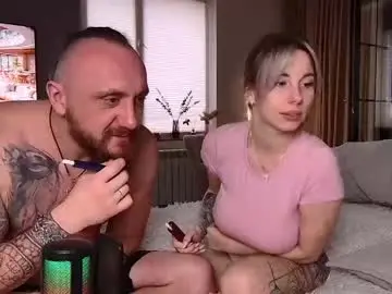 Chaturbate Live Sex Cam of nikki7377