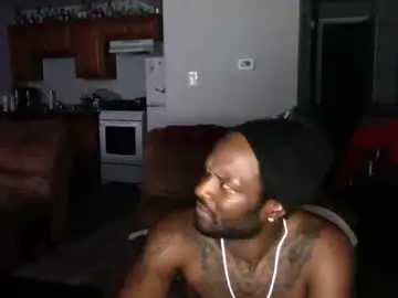Chaturbate Live Sex Cam of 8double1trouble6