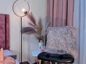 Chaturbate Watch Live Sex Cams of daphnebeaumont