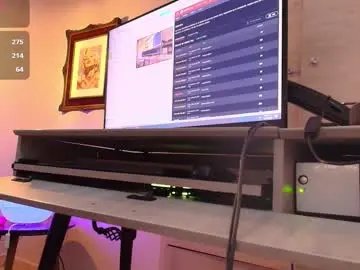 Chaturbate Best live sex cam show of alicee_milf_