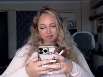 Chaturbate Live Sex of kimlee4