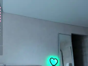 Chaturbate Best live sex cam show of vivi_devil