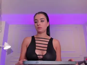 Chaturbate Live Sex Cam of ivannarussell