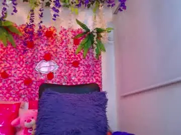 Chaturbate Adult Video Chat of blonde_squirt_