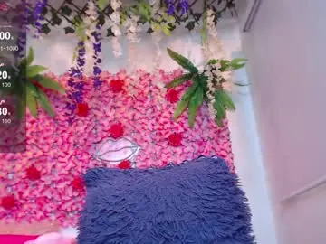 Chaturbate Watch Live Sex Cams of blonde_squirt_