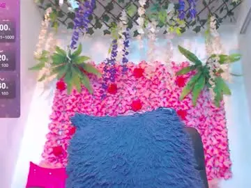 Chaturbate Watch Live Sex Cams of blonde_squirt_