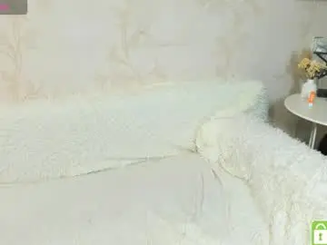 Chaturbate Best live sex cam show of emmaamazingeyes