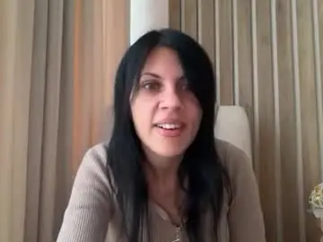 Chaturbate Live Sex of injaathome