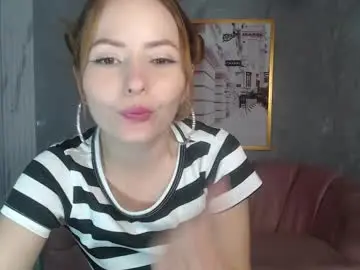 Chaturbate Nude Webcam of mady0619_ch