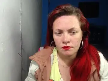 Chaturbate Best Webcam of carolinhe_