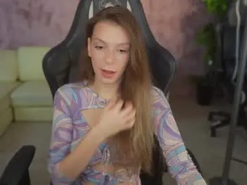 Chaturbate Nude Webcam of kira0541