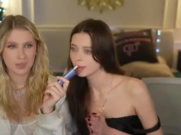 Chaturbate Watch Live Sex Cams of kira0541