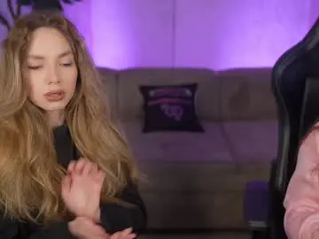 Chaturbate Live Sex of kira0541