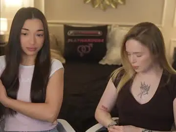 Chaturbate Nude Webcam of kira0541