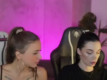Chaturbate Live Sex of kira0541