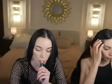 Chaturbate Watch Live Sex Cams of kira0541