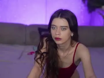 Chaturbate Watch Live Sex Cams of kira0541