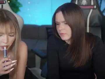 Chaturbate Watch Live Sex Cams of kira0541