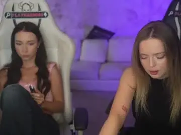 Chaturbate Live Sex of kira0541